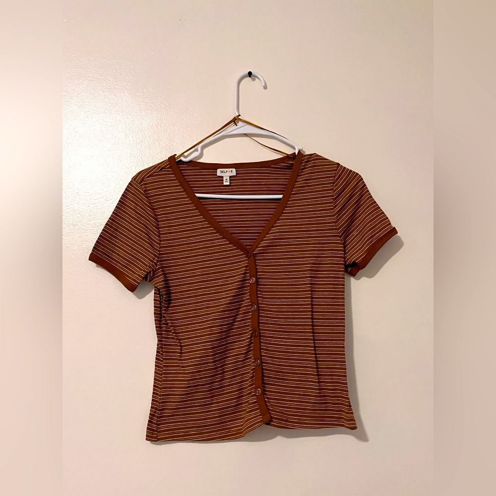 Selfie M Brown and White Button-Up Crop Crop